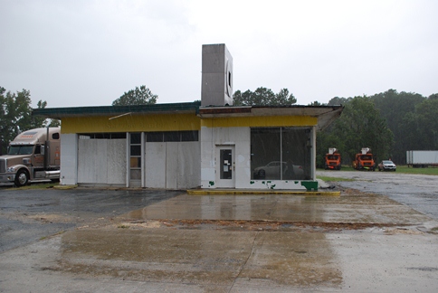SU Researchers Examine Gas Stations on Virginias Eastern Shore