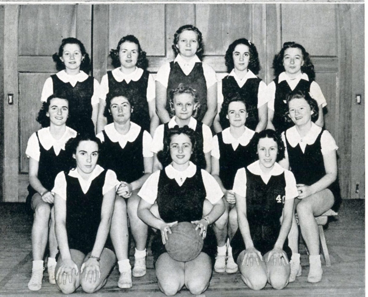 1939 SU Women's Basketball Team